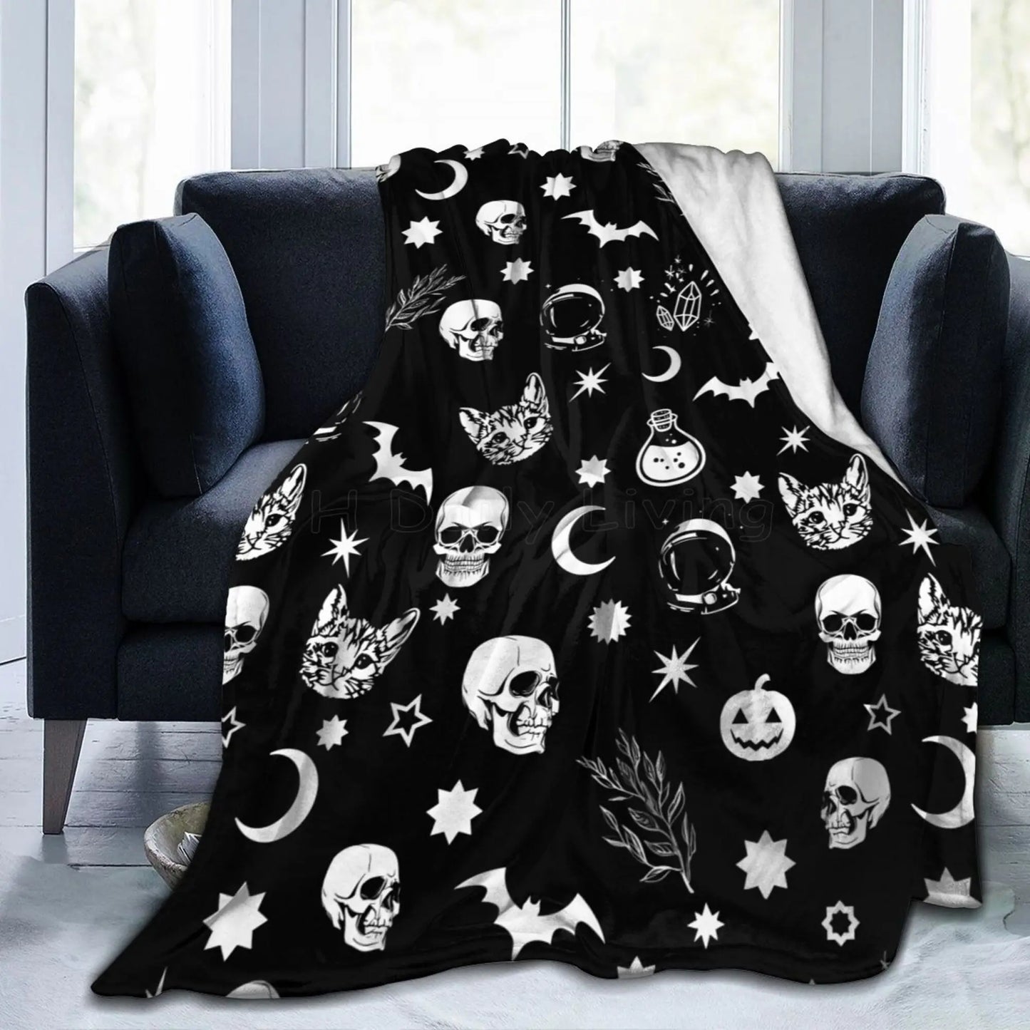 Gothic Skull Cat Moon Pattern Blanket Flannel Fleece Throw Blankets Micro Fleece Cozy Covers for Bed Sofa Car Home Decoration